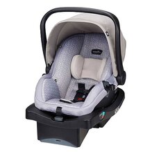 Infant Car Seat - Little Travellers - Keeps your baby safe at all times. Very easy installation